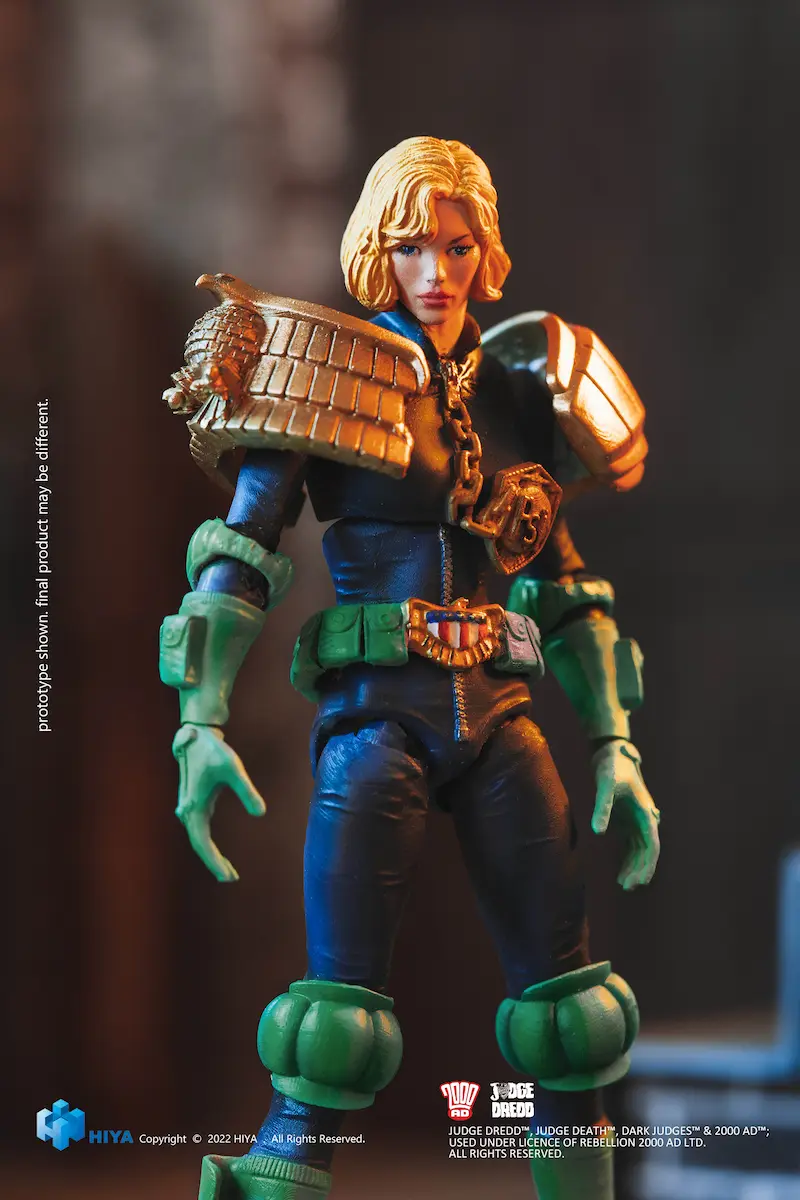 Judge Anderson figure preview three